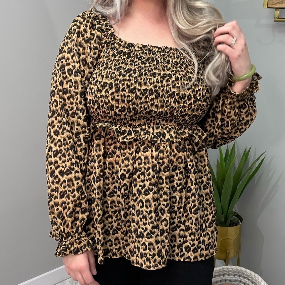 Leopard Print Long Sleeve Top - Picture 4 of 4